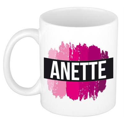 Anette naam cadeau koffie mok - beker - met roze verfstrepen - Cadeau collega - moederdag