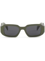 Prada Eyewear lunettes de soleil Symbole à monture rectangulaire - Vert - thumbnail