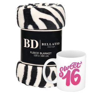 Cadeau verjaardag 16 jarige/ Sweet 16 set - Fleece plaid/deken zebra print met Sweet 16 mok