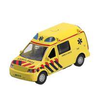 Kids Globe Speelgoed ambulance auto - pullback speelgoedauto - voorzien van licht en geluid