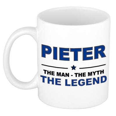 Pieter cadeau mok - man myth legend - naam koffiemok / beker - wit en blauw - 300 ml