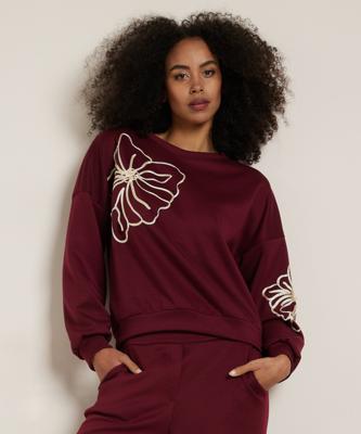 trui met bloem embroidery