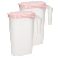 Plasticforte Waterkan - 2x stuks - Sapkan - transparant/roze - met deksel - 1.6 liter - kunststof