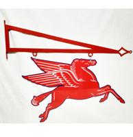 Mobilgas Pegasus Tweezijdig Bord - Replica