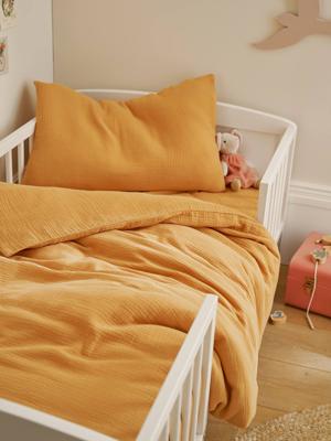 Babyset dekbedovertrek + kussensloop effen in biologisch katoenen gaas* okergeel