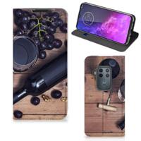 Motorola One Zoom | Flip Style Cover | Wijn