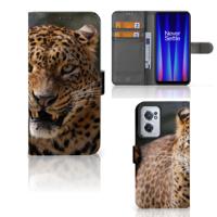 OnePlus Nord CE 2 | Telefoonhoesje | Met pasjeshouder | Luipaard