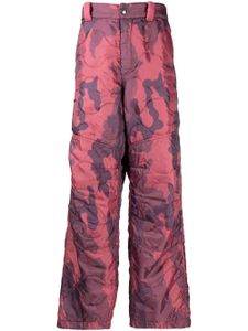 OAMC pantalon matelassé à imprimé camouflage - Violet