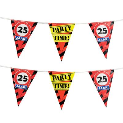25 jaar vlaggenlijnen waarschuwingsborden - 2x - 10 meter - Feestartikelen/versiering - 25 jarige ve