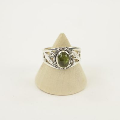 Zilveren Ring met Peridoot Maat 18,5 (Sterling Zilver 925)