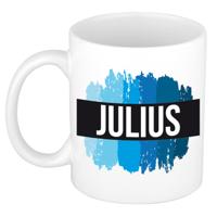 Julius naam cadeau koffie mok - beker - met blauw verfstrepen - Cadeau collega - vaderdag