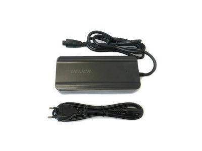 Van Beijck acculader 5-pins 11mm ronde laadplug -36 volt / 2ah o.a. sparta