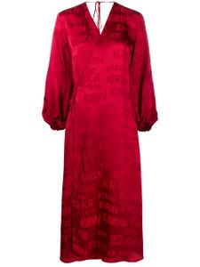 Kirin robe en satin à motif monogrammé - Rouge