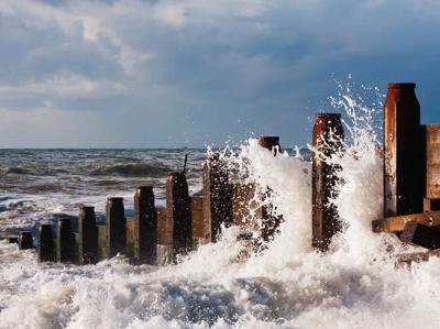 Zee storm 70x50cm Tuinschilderij - Customize it
