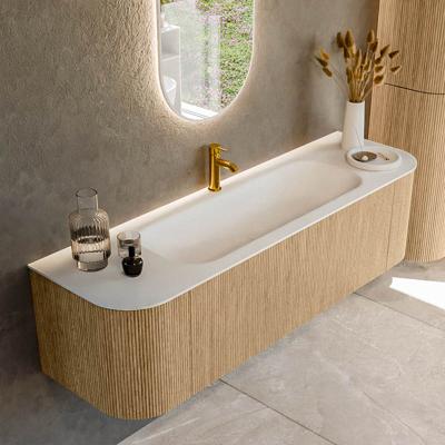 Mondiaz KURVE 160 cm Onderkast Greeploos 1 Lade Met Deuren Oak, Wastafel Solid Surface Midden Talc 1 Kraangat Zonder Spiegel (KRVBGM160L+R1L2D1KM-Oak/Tal)