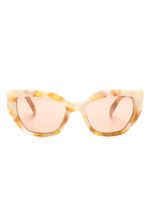 Prada Eyewear lunettes de soleil à monture papillon - Tons neutres