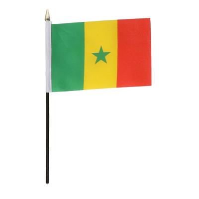 Senegal - mini vlaggetje van 10 x 15 cm op stokje - Landen vlag - H27 cm