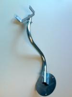 Muurbeugel voor verkeersspiegel