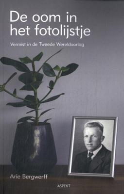 De oom in het fotolijstje (Paperback)