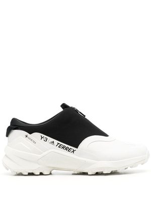 Y-3 baskets Terrex Swift R3 - Blanc