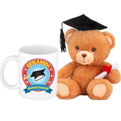 Geslaagd gefeliciteerd kado koffie mok / beker - met afstudeer cadeau knuffel - graduation beertje