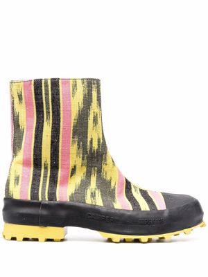 CamperLab bottines Traktori à imprimé abstrait - Jaune