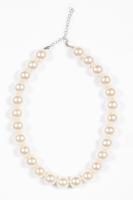 Parelketting met grote parels