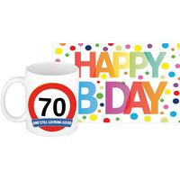 Verjaardag cadeau mok/beker 70 jaar print 300 ml + A5-size wenskaart Happy Birthday