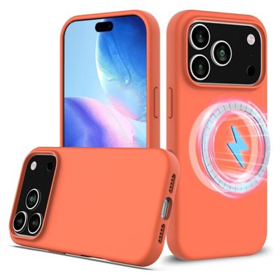 Lunso iPhone 17 Pro Max hoesje - Flexibel siliconen Backcover met MagSafe - Oranje