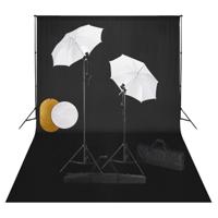 Fotostudioset met lampen, paraplu's, achtergrond en reflector