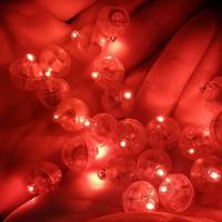 100 PCS ronde Flash Ball LED ballon lichten Mini Flash lichtgevende lampen lantaarn Bar kerst bruiloft Feestdecoratie lichten (rood)