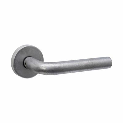 Intersteel deurkruk Luzern op rozet verdekt ø53x10mm - PVD RVS getrommeld