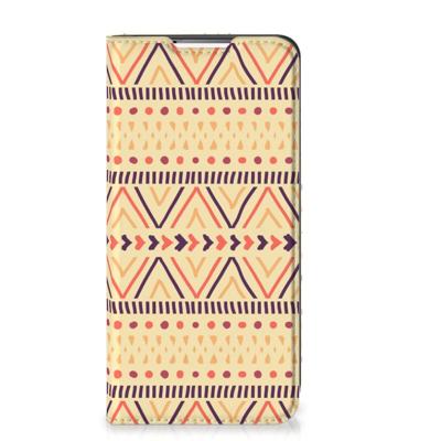 Samsung Galaxy S22 Plus | Hoesje met Magneet | Aztec Yellow Samsung Galaxy S22 Plus | Hoesje met Magneet | Aztec Yellow