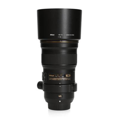 Nikon AF-S 300mm F4.0 E PF ED VR