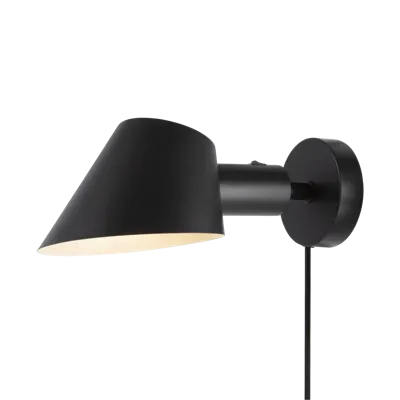 Wandlamp zwart stekker schakelaar &apos;Stay&apos; bedlamp