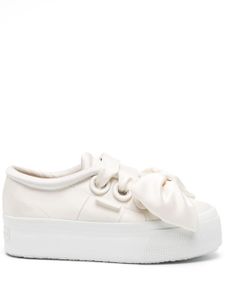 Viktor & Rolf x Superga baskets à détail de nœud - Tons neutres