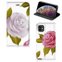 Apple iPhone 11 Smart Cover Roses
