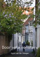 Door vele vensters (Paperback)