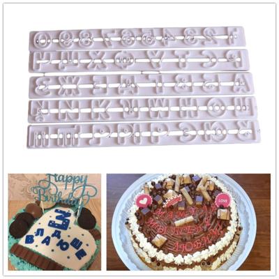 5 PCS Russische brieven fondant mallen embosser suiker ambachtelijke alfabet mallen cake dessert decor DIY Bakgerei tools grootte: 24x 2.6 x 0.6 cm