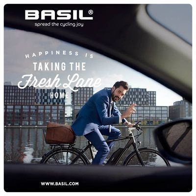 Basil icon m - fietsmand - achterop - zwart
