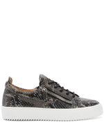 Giuseppe Zanotti baskets Gail à effet peau de serpent - Noir