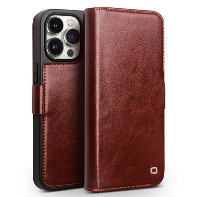 Qialino - iPhone 15 Pro - Leren bookcase hoes - Bruin