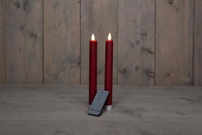 2PCS BORDEAUX RUSTIEK WAX DINER KAARS 23CM BEW. VLAM MET AFSTANDS BEDIENING 2XAA - Annas collection