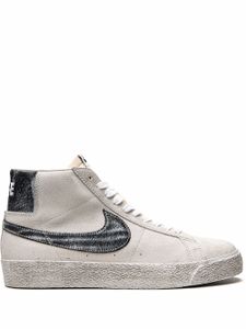 Nike baskets montantes SB Blazer - Tons neutres