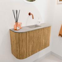 Toiletmeubel Mondiaz Joya Dlux | 73.2 cm | Meubelkleur Oak | Faye wastafel Glace Wasbak Midden | Zonder kraangat(en) Toiletmeubel Mondiaz Joya Dlux | 73.2 cm | Meubelkleur Oak | Faye wastafel Glace Wasbak Midden | Zonder kraangat(en)