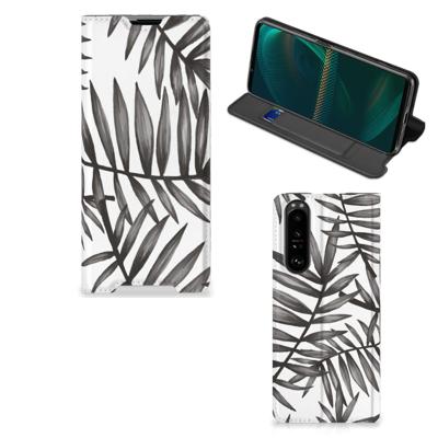 Sony Xperia 5 III Smart Cover Leaves Grey Sony Xperia 5 III Smart Cover Leaves Grey