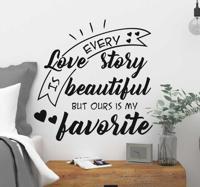 Liefde muursticker Every love story