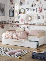 Bedbank kind GUEST wit Bedbank kind GUEST wit