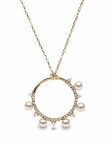 Yoko London collier Sleek en or 18ct à pendentif orné de perles d'Akoya et diamants