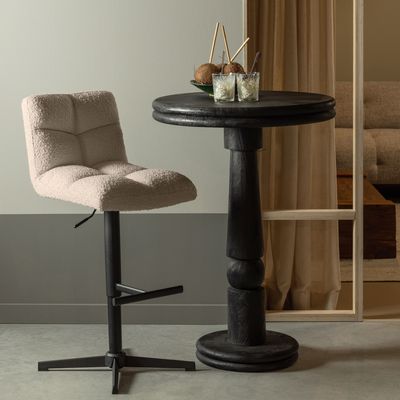 WOOOD Draaibare Barstoel 'Vinny' Bouclé, kleur Zand (zithoogte 60-80cm)